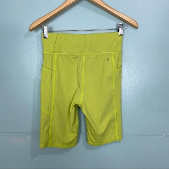 All Access Set Sports Bra Shorts Green Sz M - Picture 6 of 10